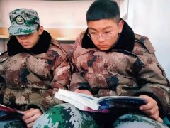 正苗启德周末读书会，认真读书的你最好看