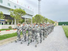 正苗学生早训播报女生篇-巾帼不让须眉