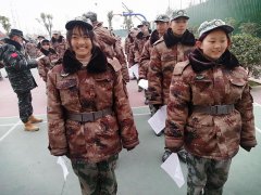 圣诞前夕，正苗启德戒网瘾学校学生集体体检